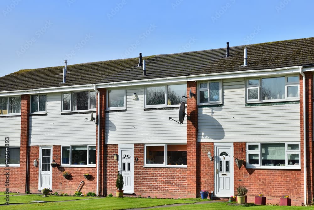 3 Bed Terraced, WF17